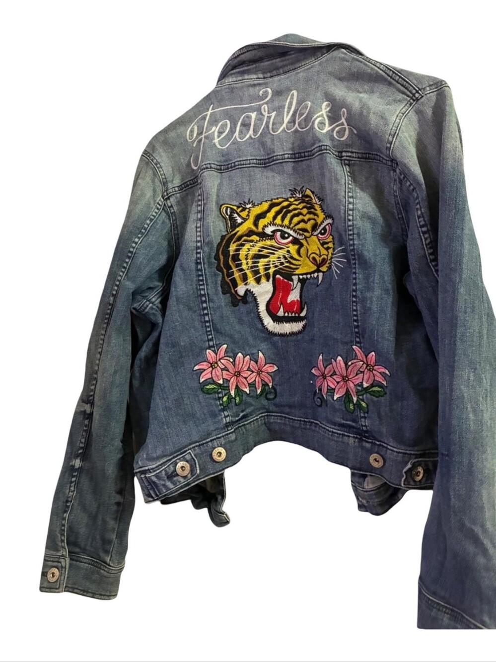 Torrid Fearless Embroidered Tiger Floral Denim Trucker Jacket Medium Wash Plus - Picture 11 of 16
